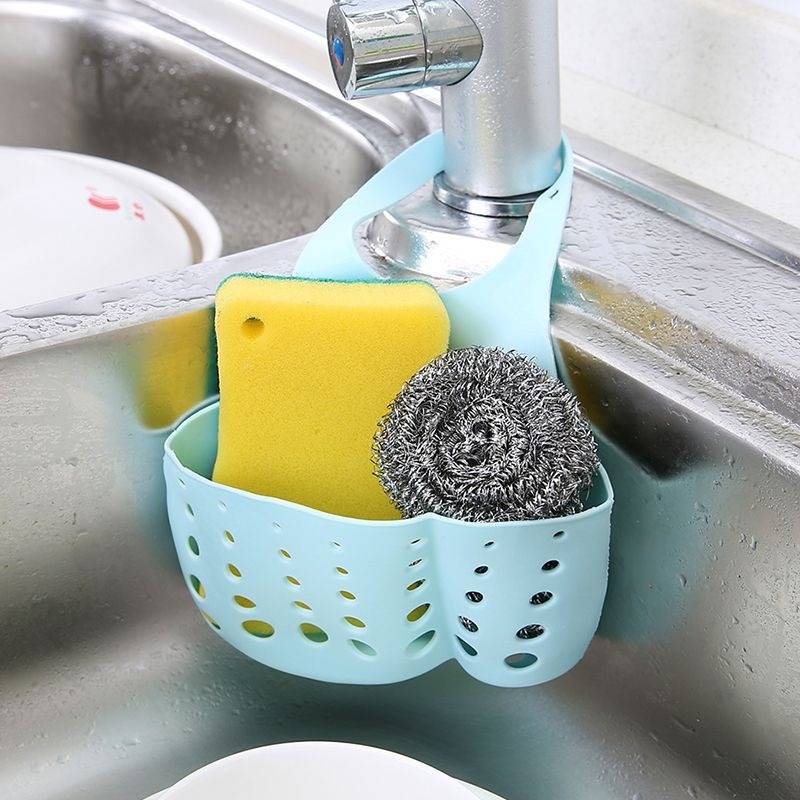 Organizador colgante con accesorios